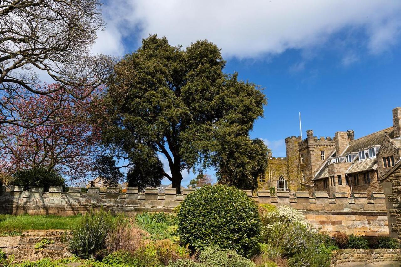 Sneaton Castle Whitby Exterior foto
