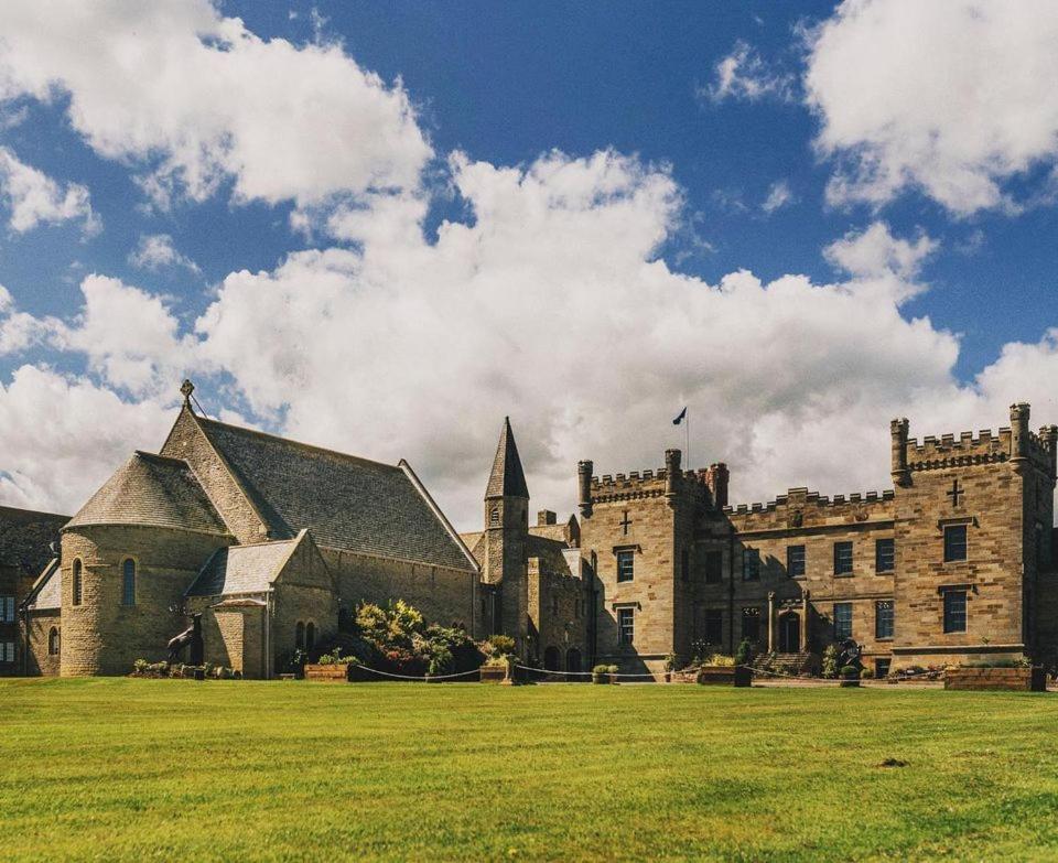 Sneaton Castle Whitby Exterior foto
