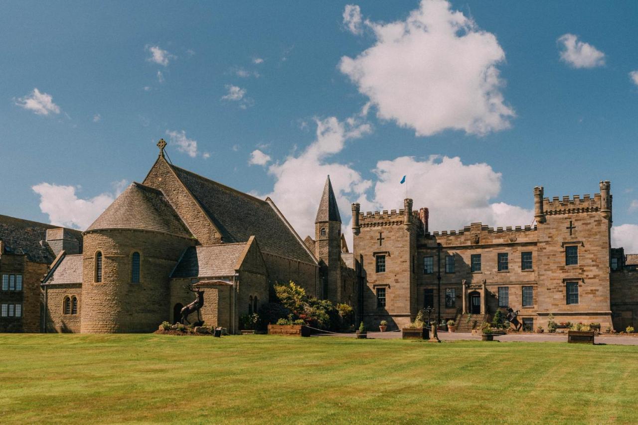 Sneaton Castle Whitby Exterior foto